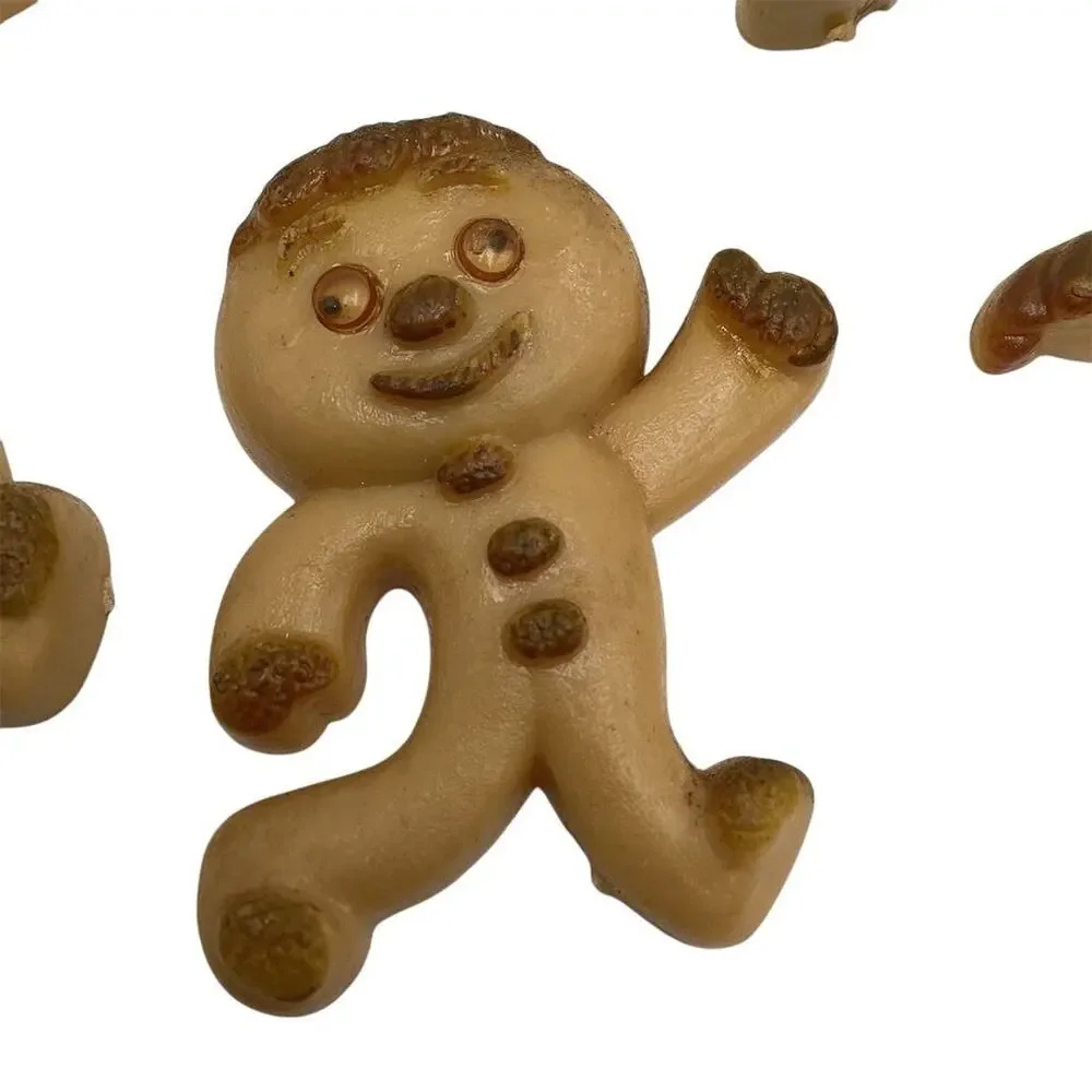 Vintage Gingerbread Man Magnets Set of 5‎ Holiday Decor Multicolor